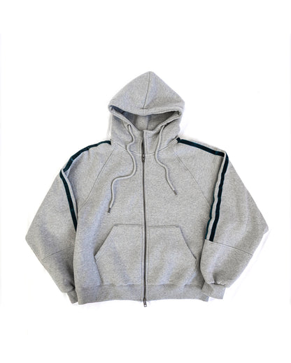 Hoodie Gris Con Cierre detalle en manga